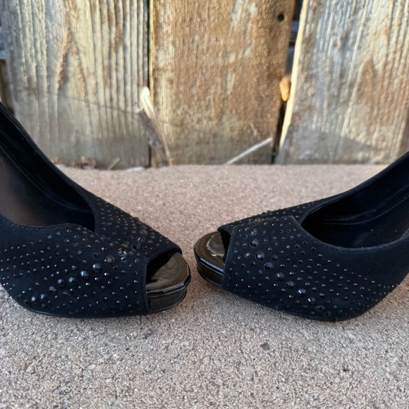 White House Black Market Black Open Toe Jewel Stiletto Heels Pumps Shoes Size 9 - Picture 9 of 10